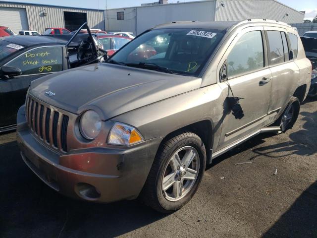 1J8FT47028D772625 - 2008 JEEP COMPASS SP BEIGE photo 2