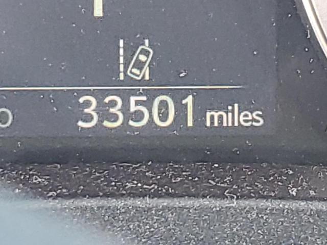 JTJYARBZ5K2139562 - 2019 LEXUS NX 300 BAS 白色 照片 8