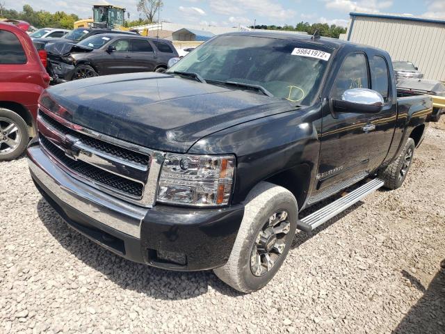 1GCEC19028Z263409 - 2008 CHEVROLET SILVERADO BLACK photo 2