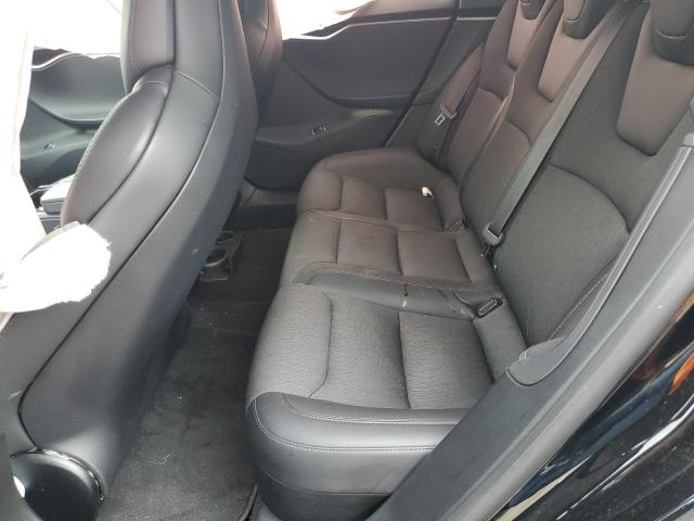 5YJSA1E2XJF286139 - 2018 TESLA MODEL S Սև լուսանկար 6