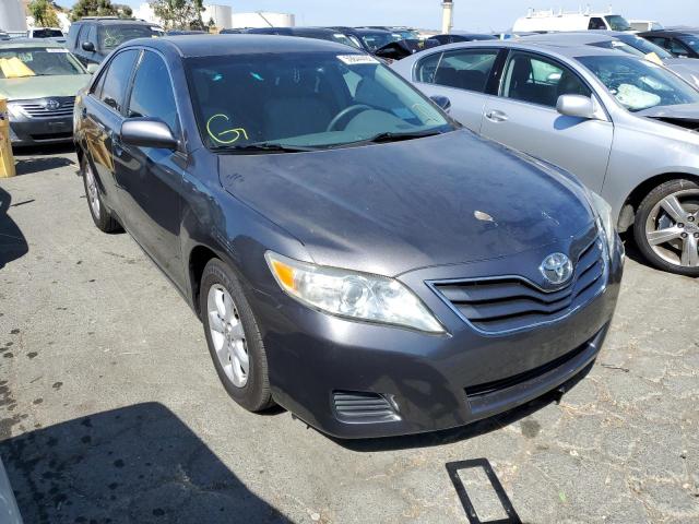 4T4BF3EK8BR195846 - 2011 TOYOTA CAMRY BASE GRAY photo 1