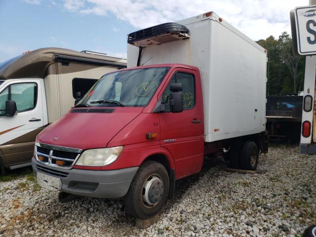 WDXPD844365858128 - 2006 DODGE SPRINTER 3 MAROON photo 2