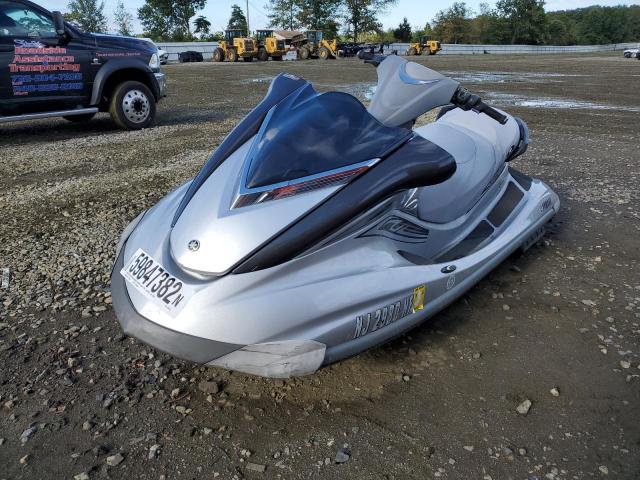 YAMA3702F707 - 2007 YAMAHA FX CRUISER SILVER photo 2