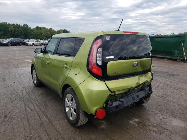 KNDJN2A25G7836955 - 2016 KIA SOUL GREEN photo 3