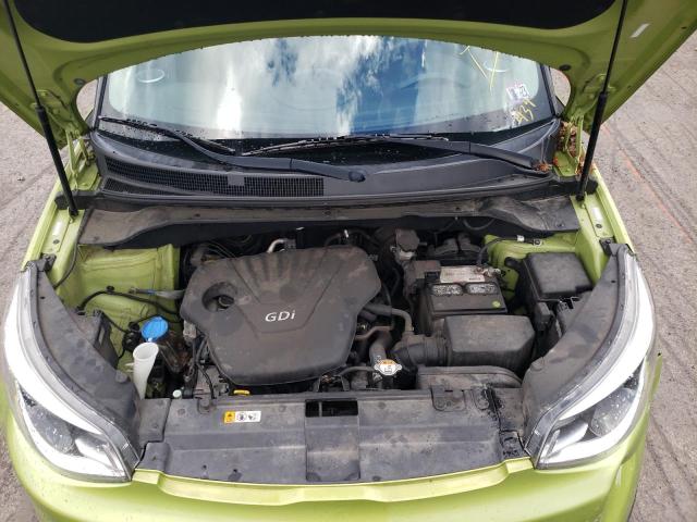 KNDJN2A25G7836955 - 2016 KIA SOUL GREEN photo 7