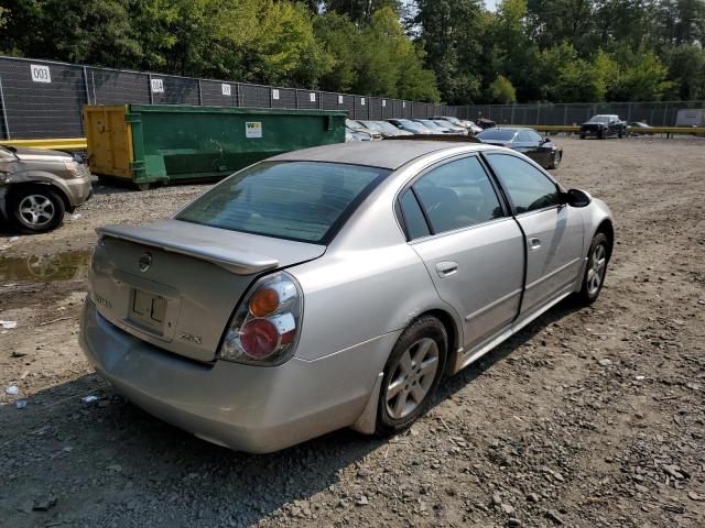 1N4AL11D93C310482 - 2003 NISSAN ALTIMA BAS SILVER photo 4