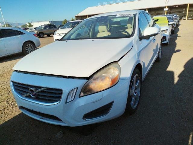 YV1622FS3C2117261 - 2012 VOLVO S60 T5 WHITE photo 2