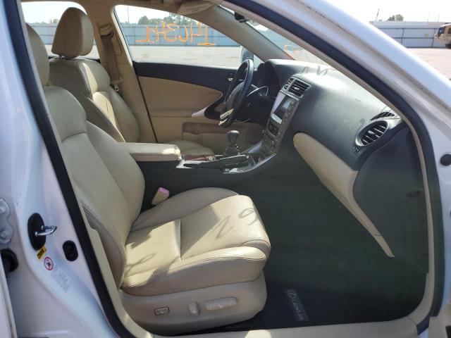 JTHBK262982079156 - 2008 LEXUS IS 250 WHITE photo 5