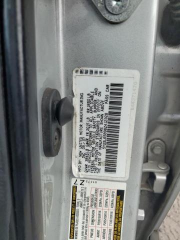 5Y2SL65898Z412328 - 2008 PONTIAC VIBE SILVER photo 10