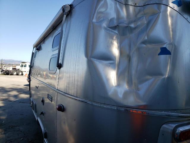 1STCFAA11JJ544562 - 2018 AIRS TRAILER SILVER photo 3