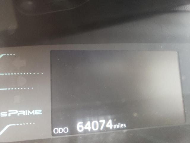 JTDKARFP8H3051173 - 2017 TOYOTA PRIUS PRIM 灰色 照片 8