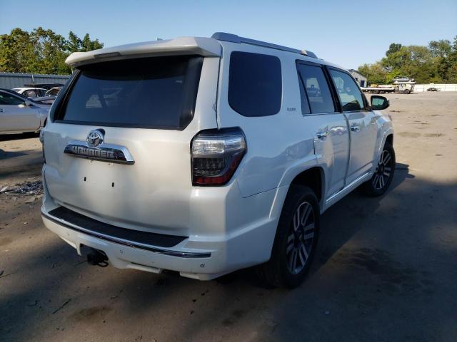 JTEBU5JR2H5413877 - 2017 TOYOTA 4RUNNER SR5/SR5 PREMIUM  photo 4