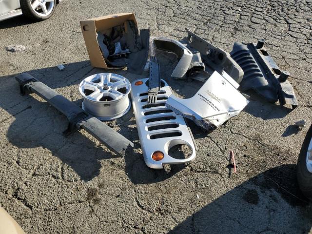 1J4GA59147L218255 - 2007 JEEP WRANGLER S SILVER photo 9