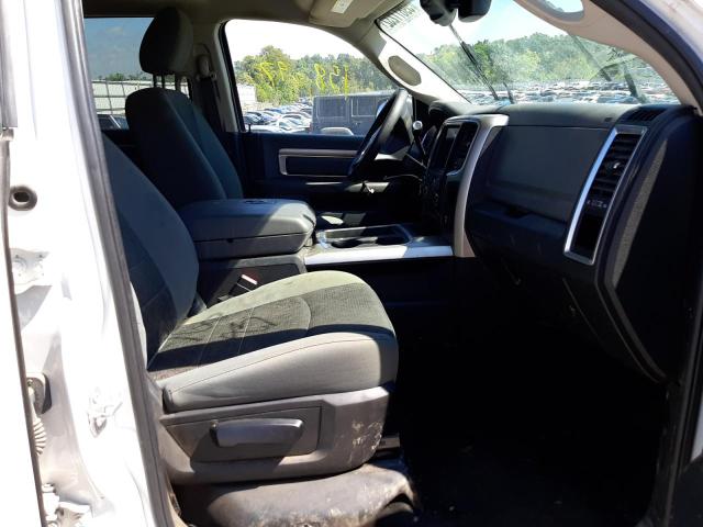 3C63RRHL8JG305630 - 2018 RAM 3500 SLT WHITE photo 5