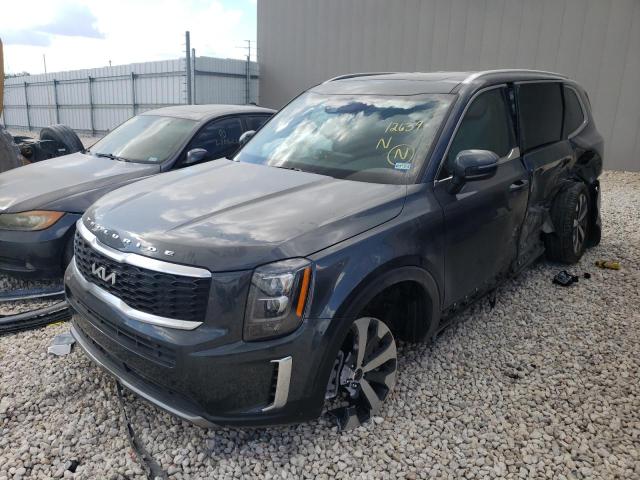 5XYP34HC1NG239778 - 2022 KIA TELLURIDE CHARCOAL photo 2