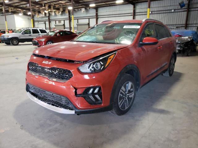 KNDCB3LCXN5537080 - 2022 KIA NIRO LX ORANGE photo 2