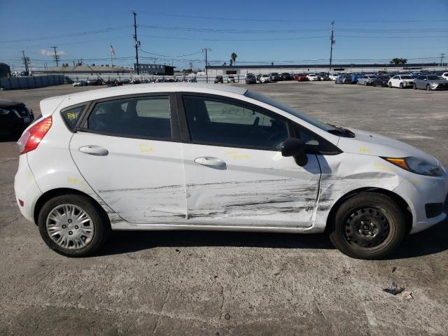 3FADP4TJ6GM170062 - 2016 FORD FIESTA S WHITE photo 9