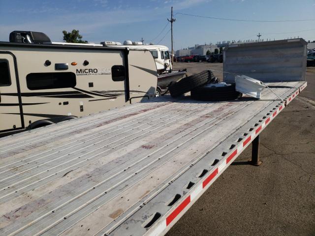 13N153202K1533867 - 2019 FONTAINE FLATBED TR SILVER photo 5