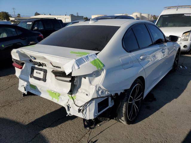 WBA5U7C00LFH49011 - 2020 BMW M340I WHITE photo 4