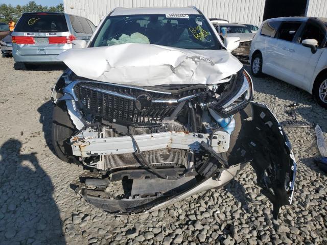 5GAERBKW6LJ112360 - 2020 BUICK ENCLAVE ES WHITE photo 9