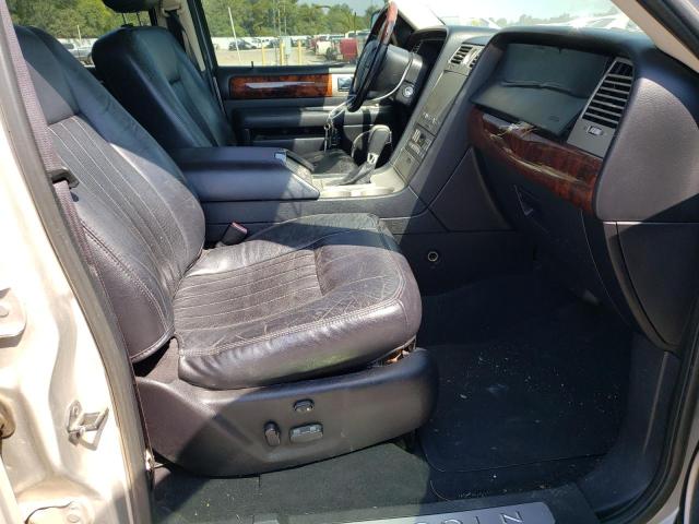 5LMFU28R73LJ46842 - 2003 LINCOLN NAVIGATOR 银色 照片 5