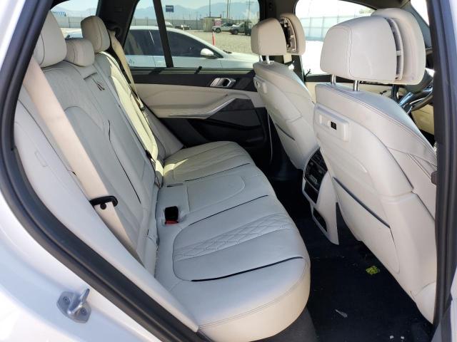 5UXCR6C05M9F17881 - 2021 BMW X5 XDRIVE4 白色 照片 6