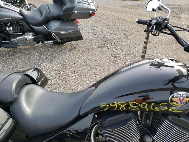 5VPAB26D563002114 - 2006 VICTORY MOTORCYCLES VEGAS 8-BA BLACK photo 5