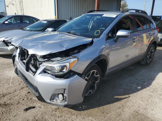 JF2GPADC0H8237574 - 2017 SUBARU CROSSTREK SILVER photo 2