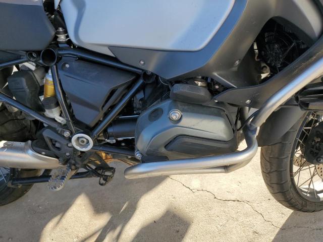 WB10A120XFZ097998 - 2015 BMW R1200 GS A WHITE photo 7
