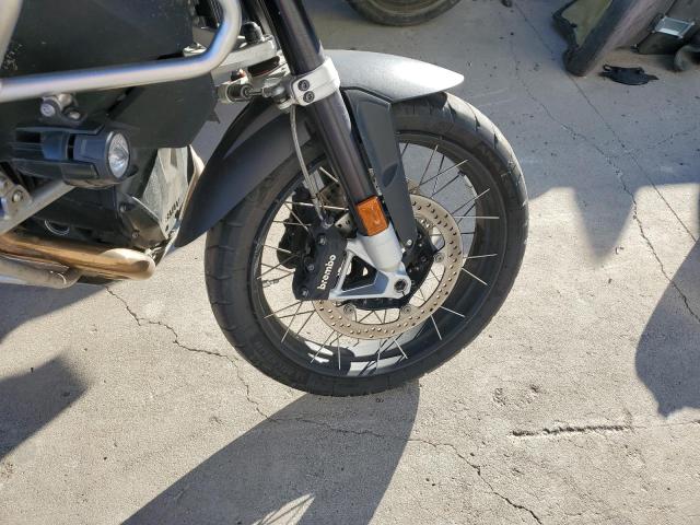 WB10A120XFZ097998 - 2015 BMW R1200 GS A WHITE photo 9