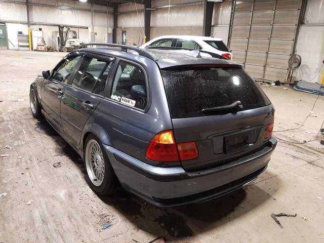 WBAAR3346YJB35516 - 2000 BMW 323 IT GRAY photo 3