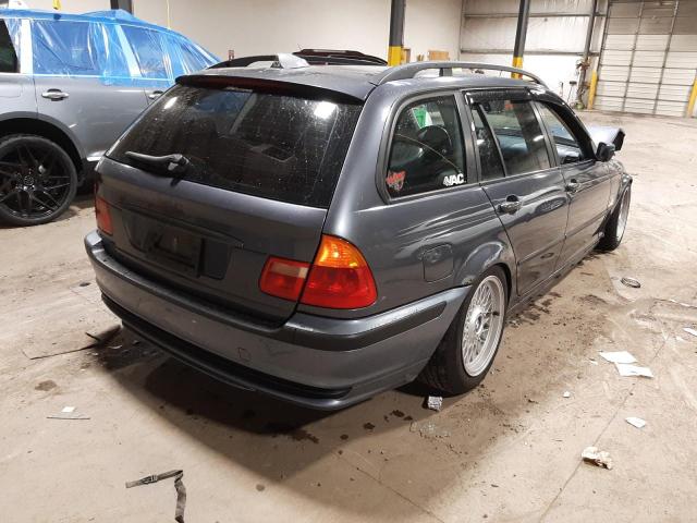 WBAAR3346YJB35516 - 2000 BMW 323 IT GRAY photo 4