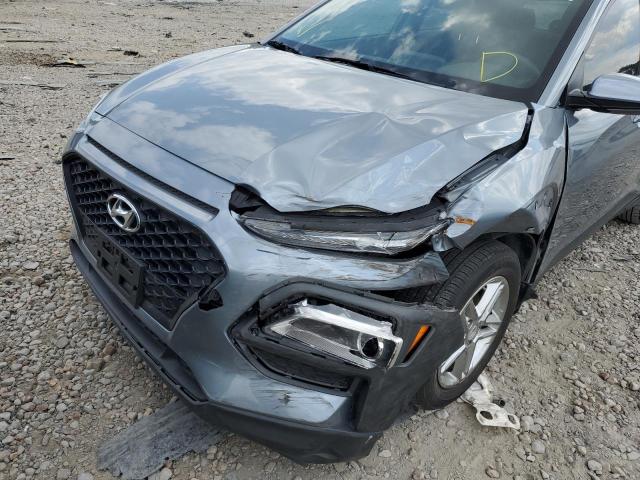 KM8K12AA5LU402176 - 2020 HYUNDAI KONA SE GRAY photo 9