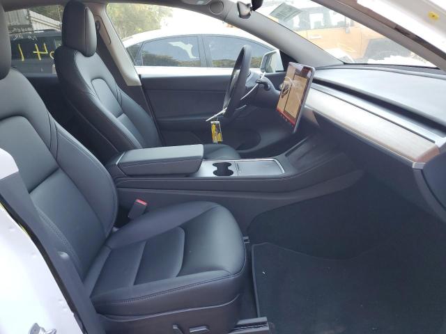 7SAYGDEE0NF385789 - 2022 TESLA MODEL Y  photo 5