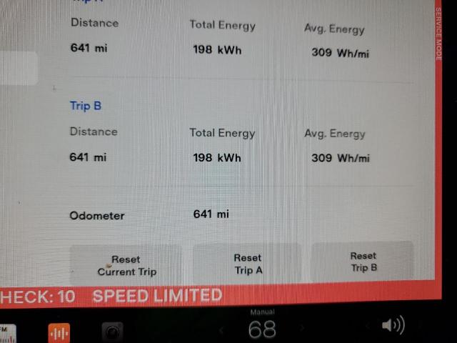 7SAYGDEE0NF385789 - 2022 TESLA MODEL Y  photo 8