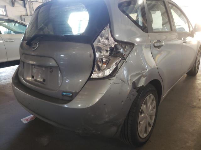 3N1CE2CP0EL365102 - 2014 NISSAN VERSA NOTE SILVER photo 9