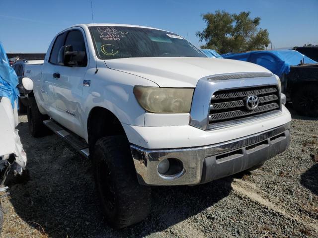 5TBBV54128S491814 - 2008 TOYOTA TUNDRA DOU WHITE photo 1