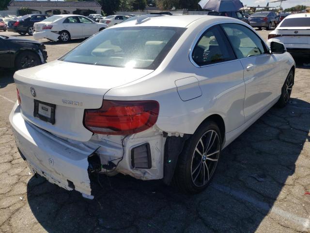 WBA2J1C03M7J12776 - 2021 BMW 230I أبيض صورة 4