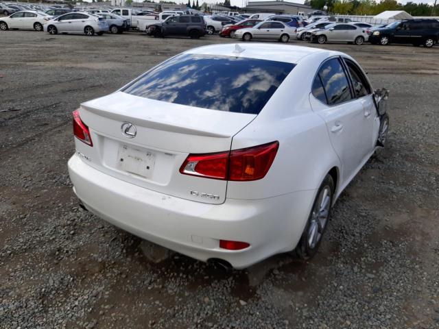 JTHBF5C22A2096235 - 2010 LEXUS IS 250 WHITE photo 4