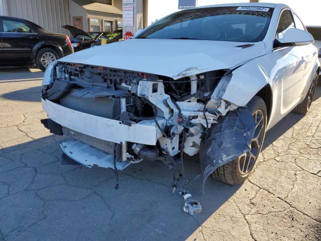 2G4GL5EX5H9148750 - 2017 BUICK REGAL SPOR WHITE photo 9