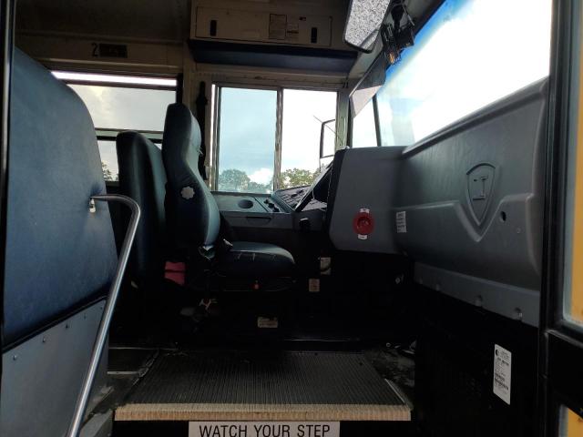 4DRBUAFN16B229382 - 2006 IC CORPORATION 3000 YELLOW photo 5