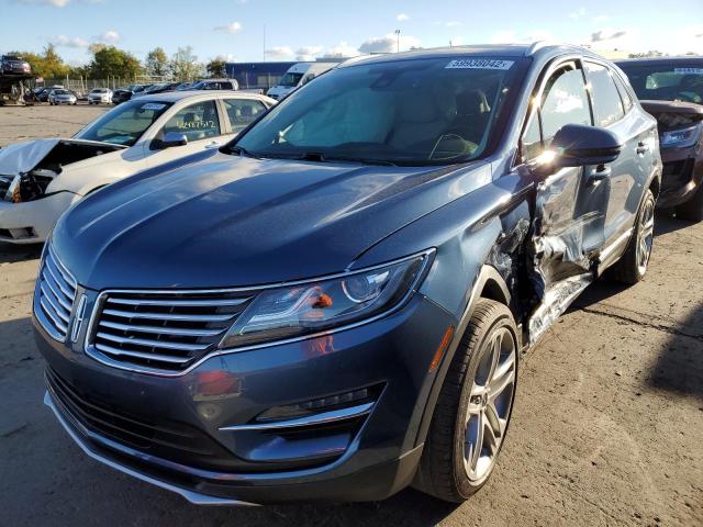 5LMCJ3D94JUL14242 - 2018 LINCOLN MKC RESERV BLUE photo 2