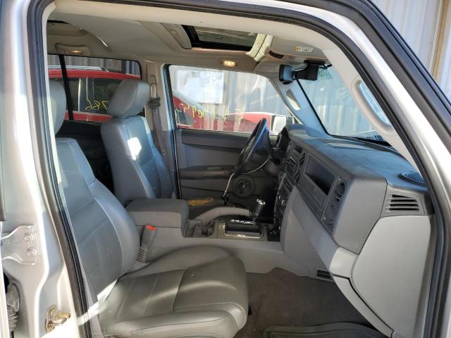 1J8HG48KX7C546544 - 2007 JEEP COMMANDER 银色 照片 5