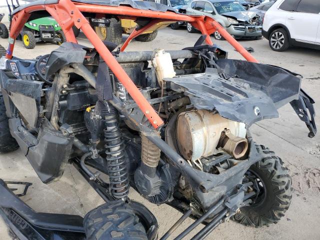 3JBVDAW25HK001693 - 2017 CAN-AM MAVERICK X BLACK photo 9