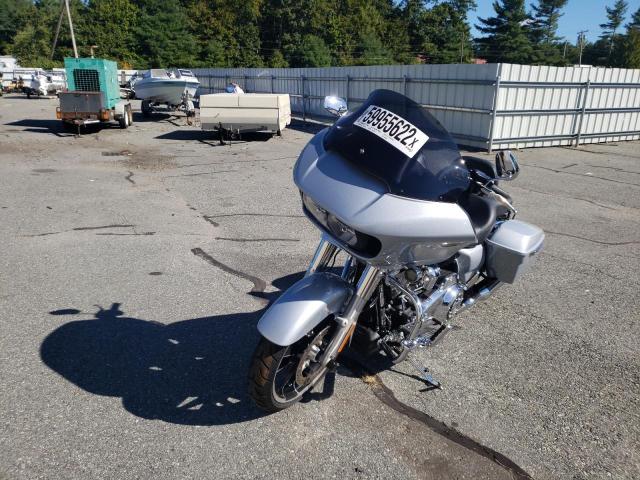 1HD1KHC16LB655529 - 2020 HARLEY-DAVIDSON FLTRX 银色 照片 2