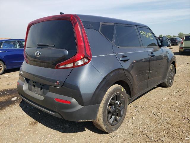 KNDJ23AU7M7736979 - 2021 KIA SOUL LX GRAY photo 4