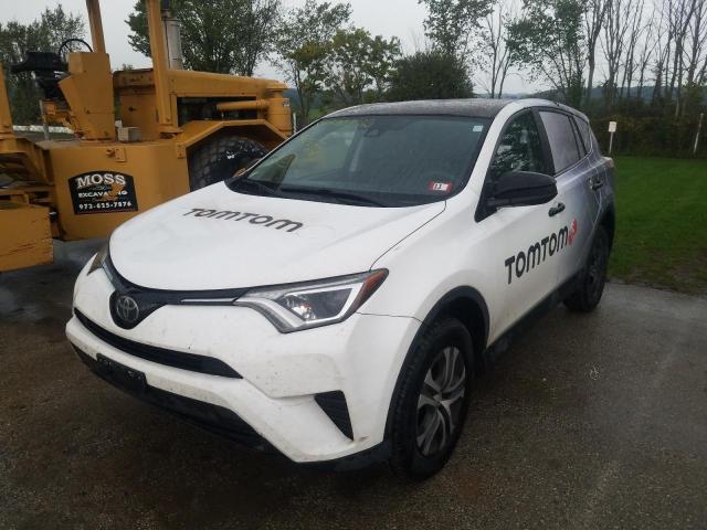 2T3ZFREV6JW433494 - 2018 TOYOTA RAV4 LE TWO TONE photo 2