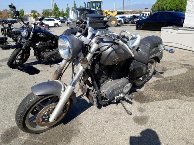 5VPCS15L0Y3001645 - 2000 VICTORY MOTORCYCLES V92 SC 灰色 照片 2