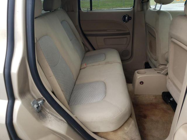 3GNDA13DX8S647259 - 2008 CHEVROLET HHR LS GOLD photo 6