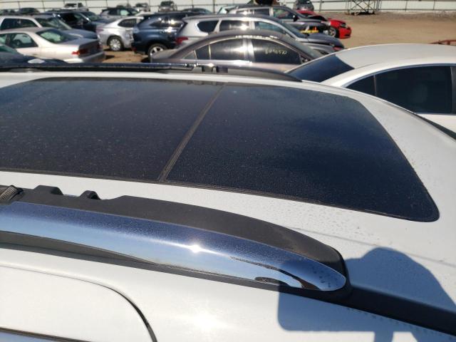 2C4RC1GG3HR644603 - 2017 CHRYSLER PACIFICA L WHITE photo 9